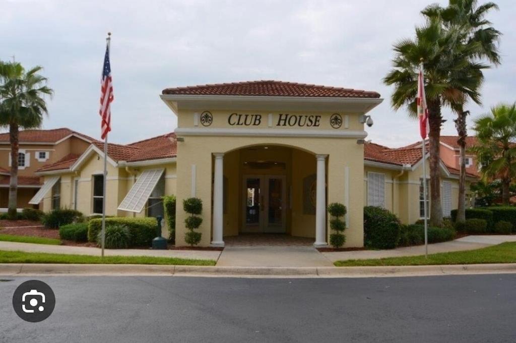 Lake Berkley Family Resort: Quiet Getaway with Pool Near Disney Kissimmee Exterior photo